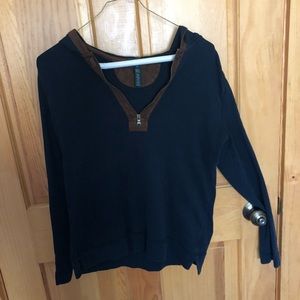 Hooded long sleeve jacket